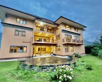 Taktsang Village Resort - Paro - Edifici