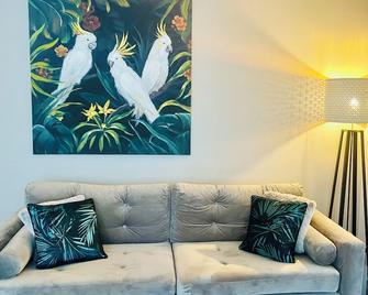 Appartement de standing proche centre ville et gare - Mülhausen - Wohnzimmer