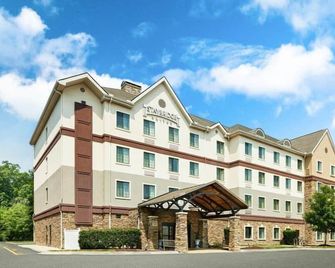Near Unc Chapel Hill University + Duke Medical Center | Free Breakfast! - Durham - Building