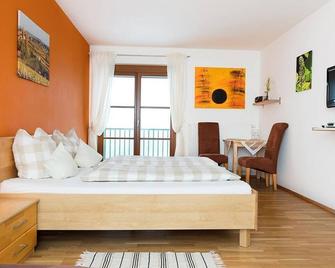 Gästehaus - Camping- Weinhof Radl - Klöch - Bedroom