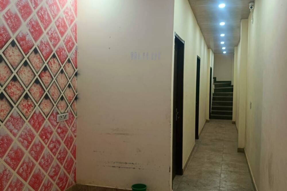 Elvin Hotel Karnal