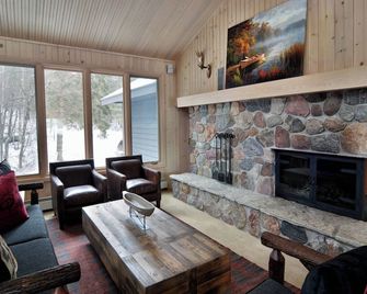 Serenity On Lake Owen Condo - Cable - Sala de estar