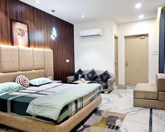 Ista Inn Homestay - Amritsar - Bedroom