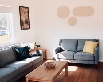 Boydtown Beach Holiday Park - Eden - Living room