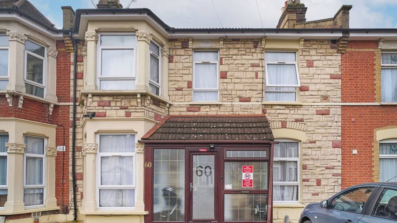 Woodlands Lodge Ilford