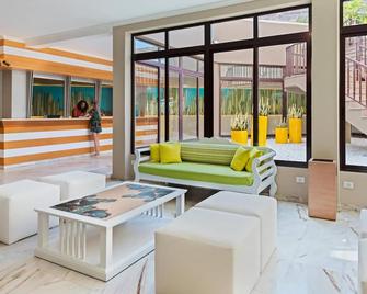 Hotel Saint George - Los Cristianos - Salónek