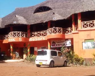 Mark5 Resort - Othaya - Edificio