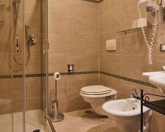 Castelmartini - Pistoia - Bagno