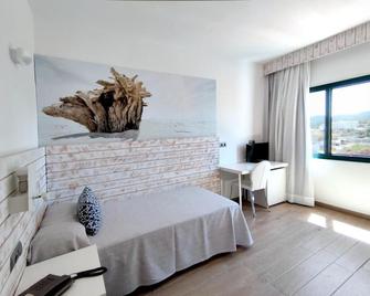 Hotel Ses Savines - Sant Antoni de Portmany - Camera da letto