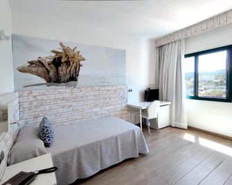 Hotel Ses Savines - Sant Antoni de Portmany - Soveværelse