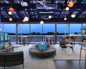 Moonrise Hotel - סנט לואיס - בר