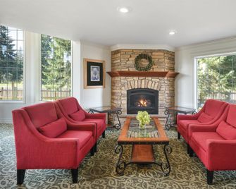 Best Western Country Lane Inn - Juneau - Lobby