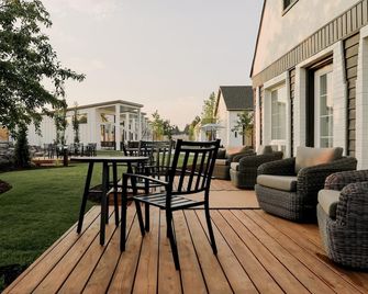 Xhale Resort & Spa - Adults Only Resort - Idaho Falls - Patio
