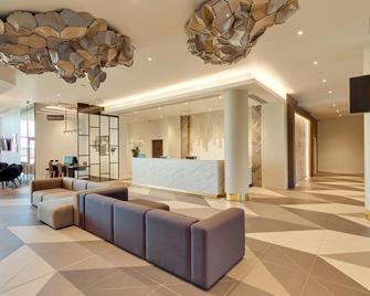 Hilton Garden Inn Doncaster Racecourse - Doncaster - Hành lang