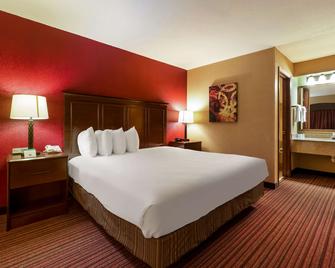 Quality Inn & Suites - Helena-West Helena - Habitación