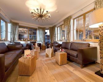 آلبن غلوك هوتل كيركبرجر هوف - كيرتشبرغ ان تيرول - ردهة