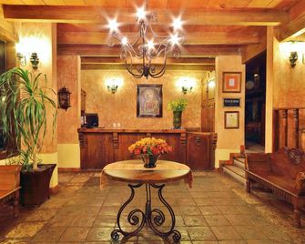 Hotel Casavieja - סן קריסטובל דה לס קאסאס - לובי