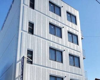 Business Hotel Kushimoto Ekimae - Kushimoto - Edificio