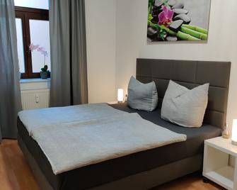Ferienwohnungen Salzhausblick - Zittau - Schlafzimmer