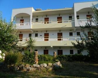 Roseberry Studios - Faliraki - Κτίριο