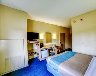 Motel 6 Huntsville - Huntsville