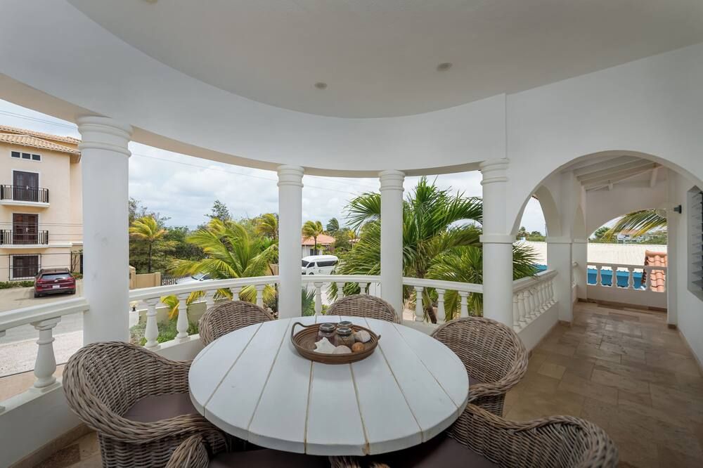 بليس بونير باي بوتيك بونير يونيك ريزورتس - كرالنداك - شرفة