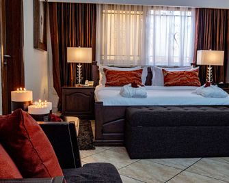 Oak Plaza Hotel East Legon - Accra - Bedroom