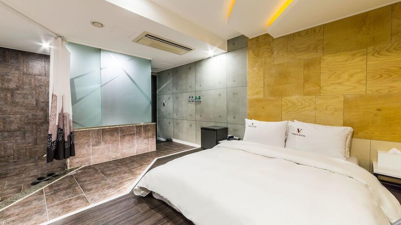 Aida Hotel