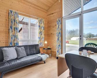 Gorgeous Home In Fredericia With Wifi - Fredericia - Wohnzimmer