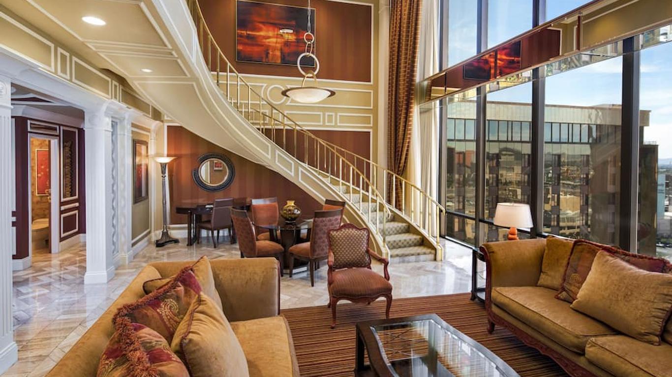 فندق وكازينو جولدن ناغيت لاس فيجاس