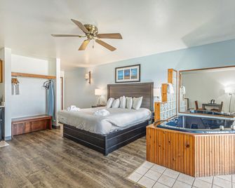 Snyders Shoreline Inn - Ludington