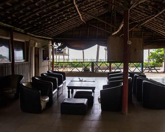 Chaka Resort - Eluju - Lounge