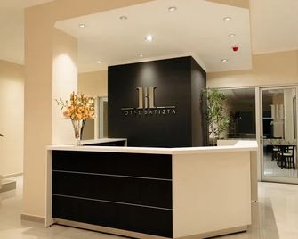 Hotel Batista - Posadas - Front desk