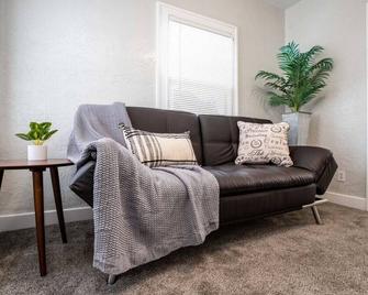 Downtown Slc Loft In Historic Avenues District - Thành phố Salt Lake - Phòng khách