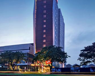 ibis Gading Serpong - Tangerang City - Gebäude