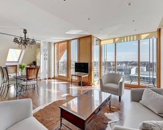 Penthouse Aura by Q4Apartments - Gdansk - Sala de estar