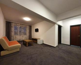 Hotel Oxigen Petrosani - Petroşani - Huiskamer
