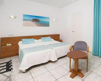 Hotel Tropical - Sant Antoni de Portmany - Bedroom