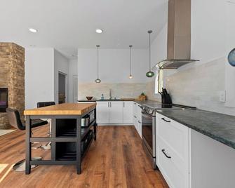 Romantic Getaway near Whiteface - Upper Jay - Cocina