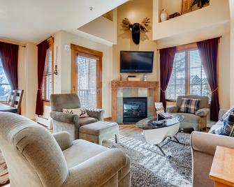 The Springs Condominiums by Keystone Resort - Keystone - Living room