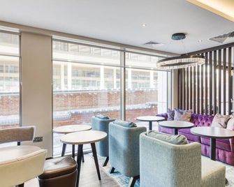 Premier Inn Banbury Town Centre - Castle Quay - Banbury - Sala de estar