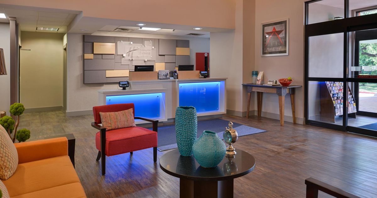 Holiday Inn Express & Suites Austin North Central, An IHG Hotel à