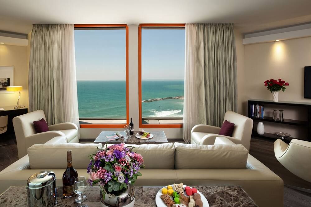 فندق كارلتون تل أبيب - لكجري أون ذا بيتش - تل أبيب - غرفة معيشة