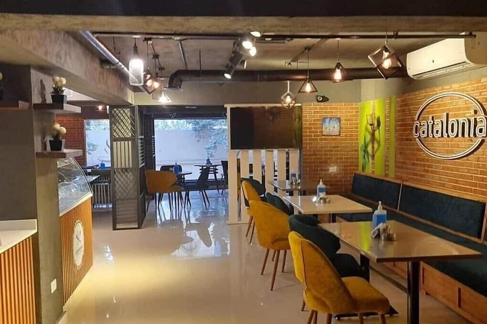 Pharaohs Hotel - גיזה - מסעדה