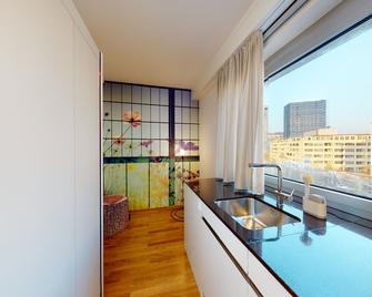 Livingtown Ag - Zurich - Kitchen