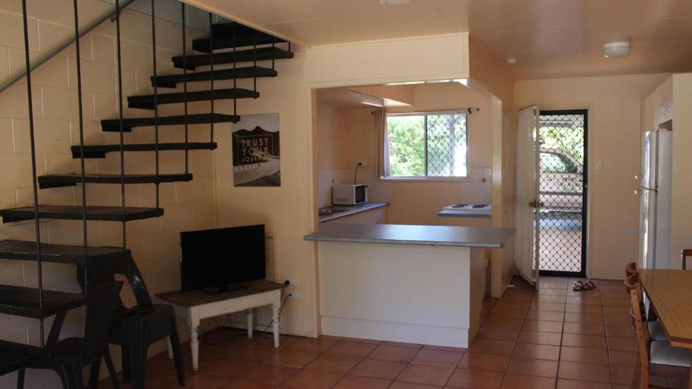 Pippies Beachhouse Backpackers