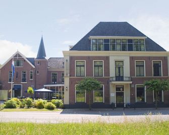 Boetiek Hotel Bonaparte Lochem - Barchem - Building