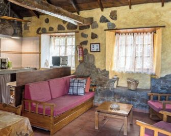 Tejeda Mountain Villa Retreat, In the Very Heart - Tejeda - Living room