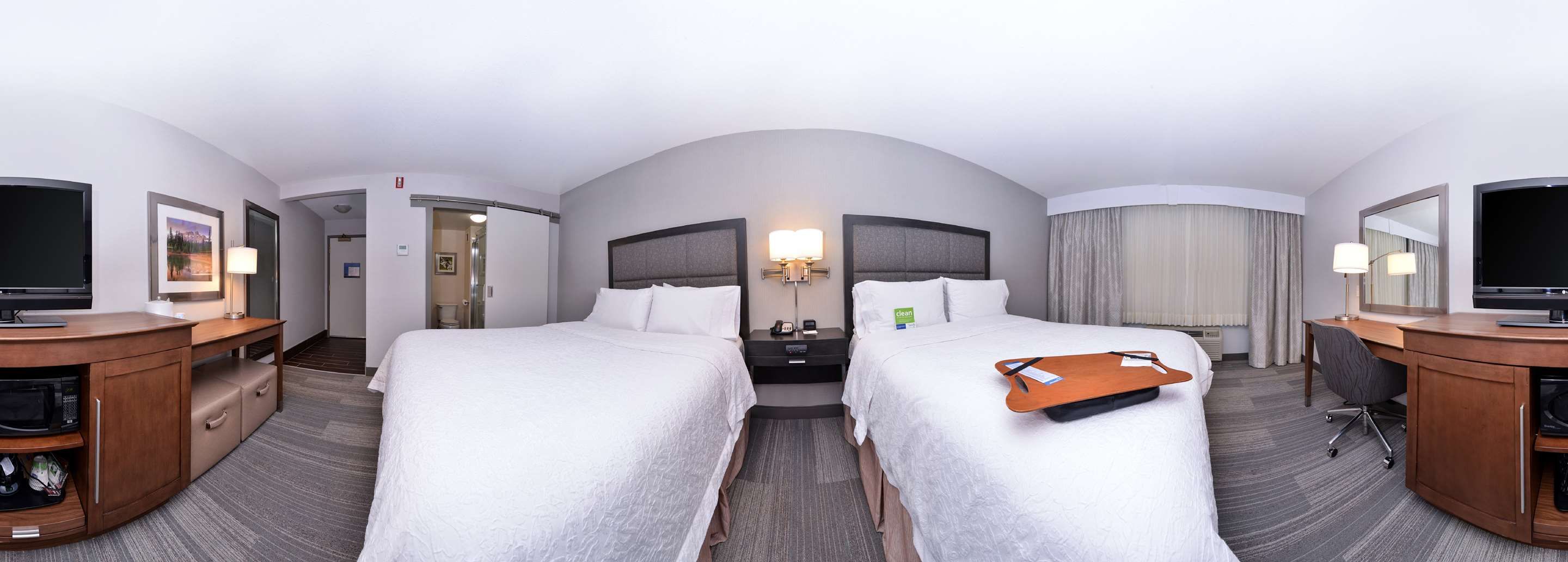 Hampton Inn & Suites by Hilton Calgary-University Northwest