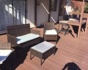 Shirley Creek Retreat: A Mountain Oasis - Wofford Heights - Patio